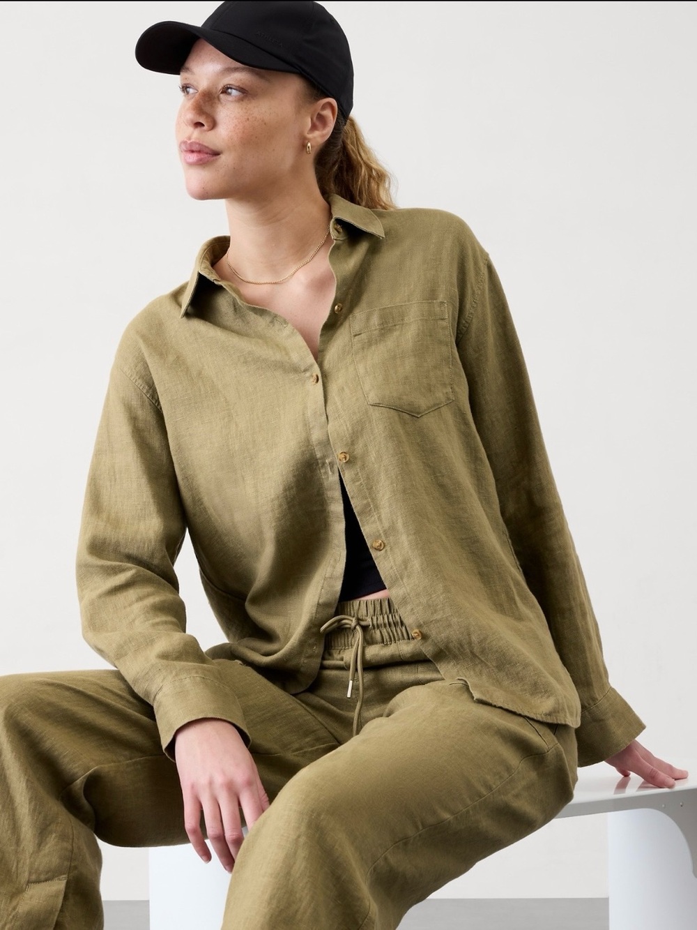 EUC Athleta Retreat Linen Top Olive Branch 100% Linen Button Down Small